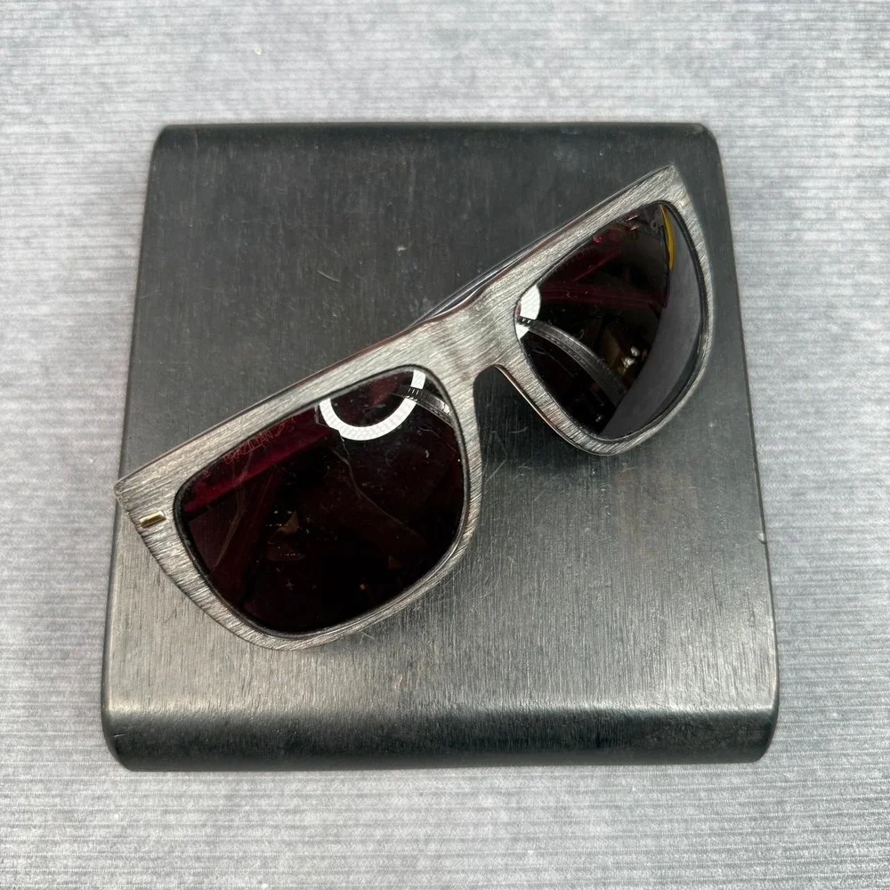 Chilli Beans Brazilian Square Y2k Sunglasses Grey Wood Grain Texture OC.CL.1349